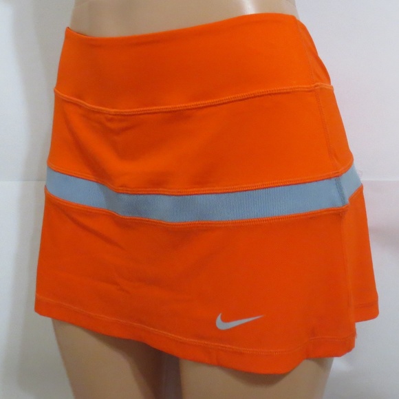 Nike Dresses & Skirts - ⭐For Bundles Only⭐Nike Tennis Skirt/Skort M